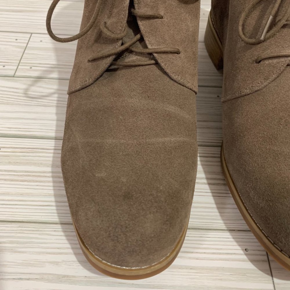 Blondo Waterproof Dark Suede Ankle Boots Taupe Size 10 - Picture 3 of 12